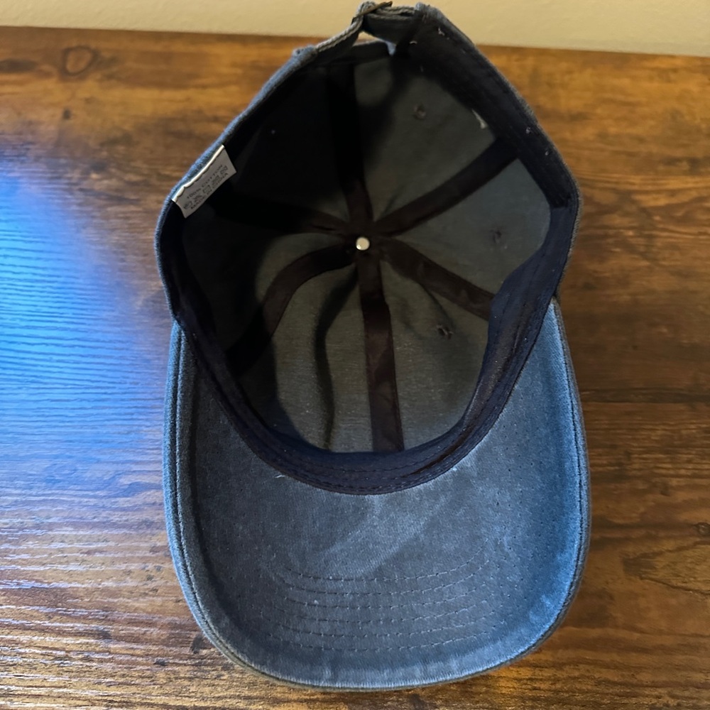 ♻️ 🆕 Distressed Gray OUTPOST 31 hat - Picture 2 of 3